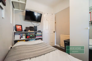 Photo 9- click for photo gallery